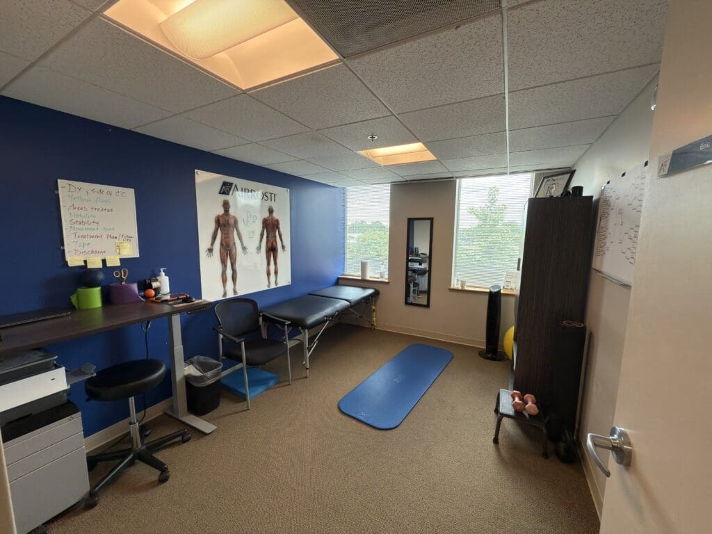 Recovery room at Airrosti Ballston