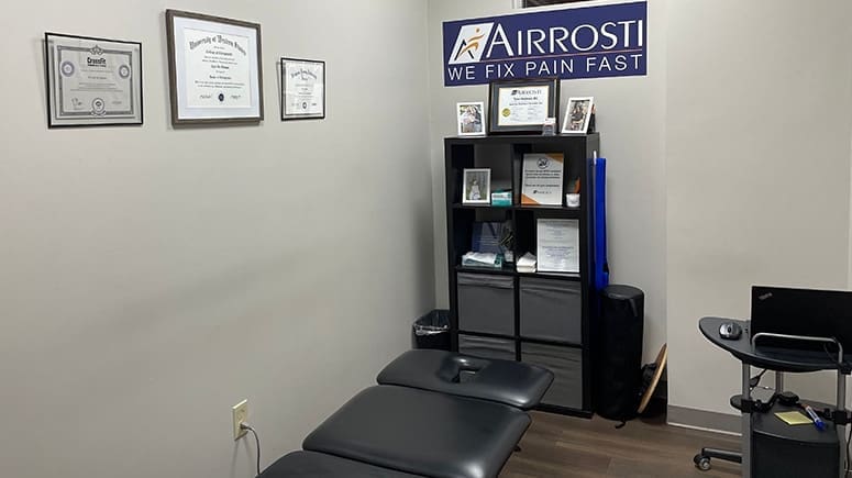 Inside the treatment room at Airrosti Alavie Interventional Pain Management, patients will work with their Airrosti Certified Provider to identify and treat the source of their pain.