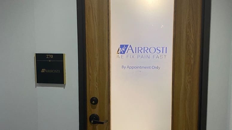 photo of the interior front door of Airrosti Tanglewood