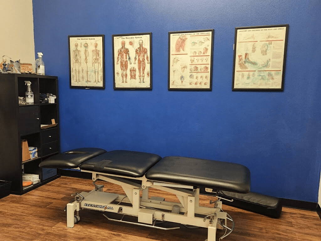 Airrosti Longview Treatment room