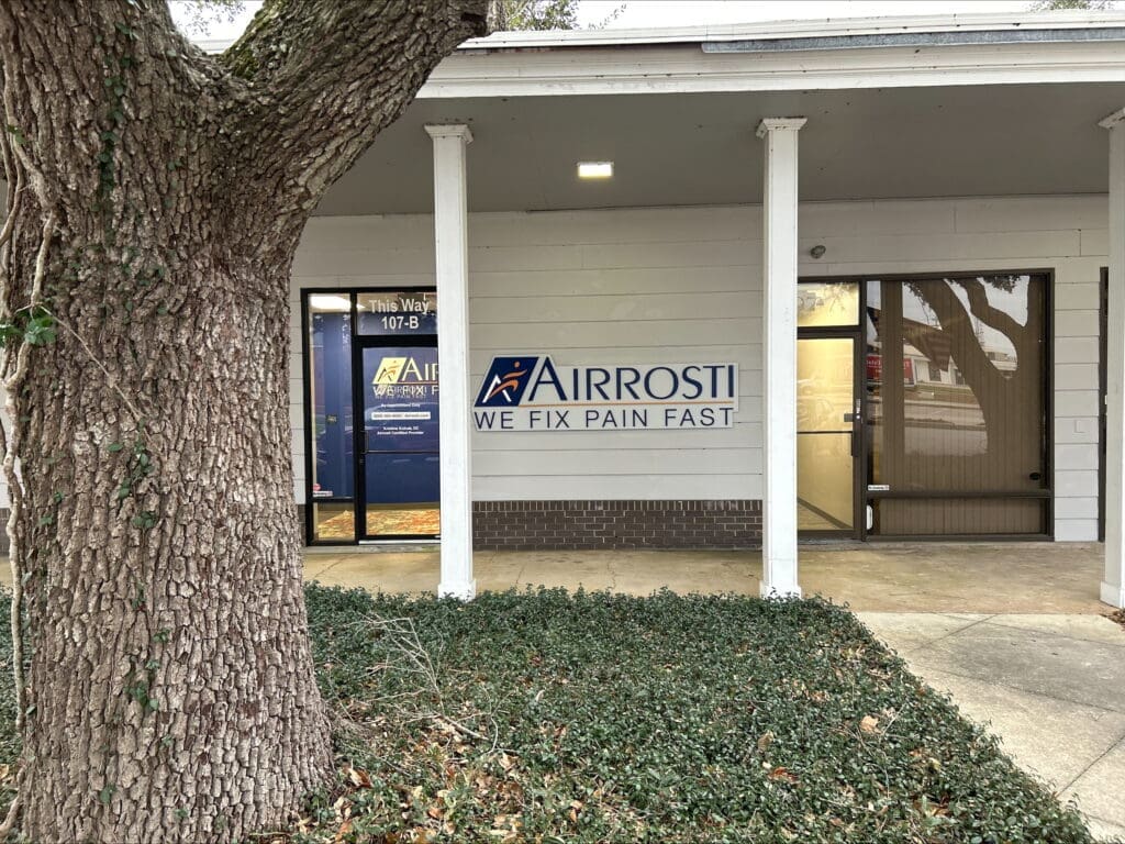 Exterior building at Airrosti Lake Jackson