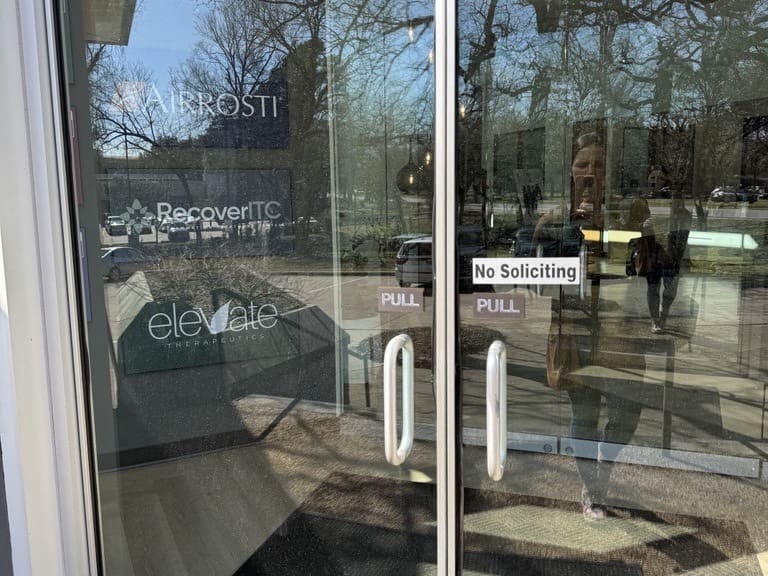 Exterior entrance to Airrosti Love Field