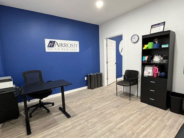 Recovery room at Airrosti Greenville